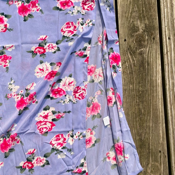 Women’s Floral Wrap Dress | Lavender Floral Dress - Picture 3 of 4